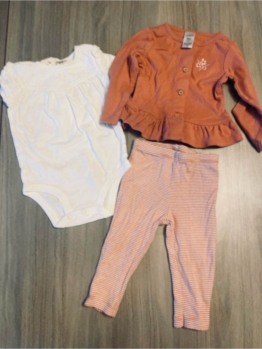 Sweet 3-Piece Baby Girl Mix-and-Match Set (Size 9 Months)